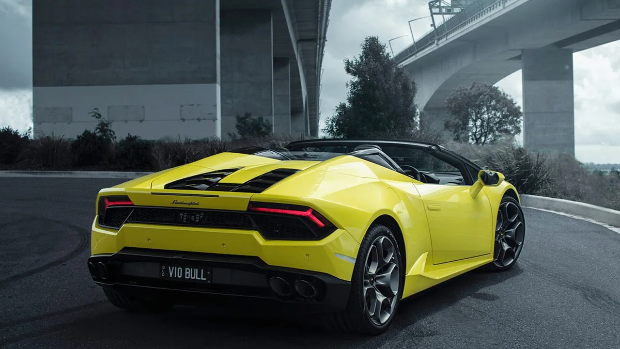 cual es el precio de un lamborghini