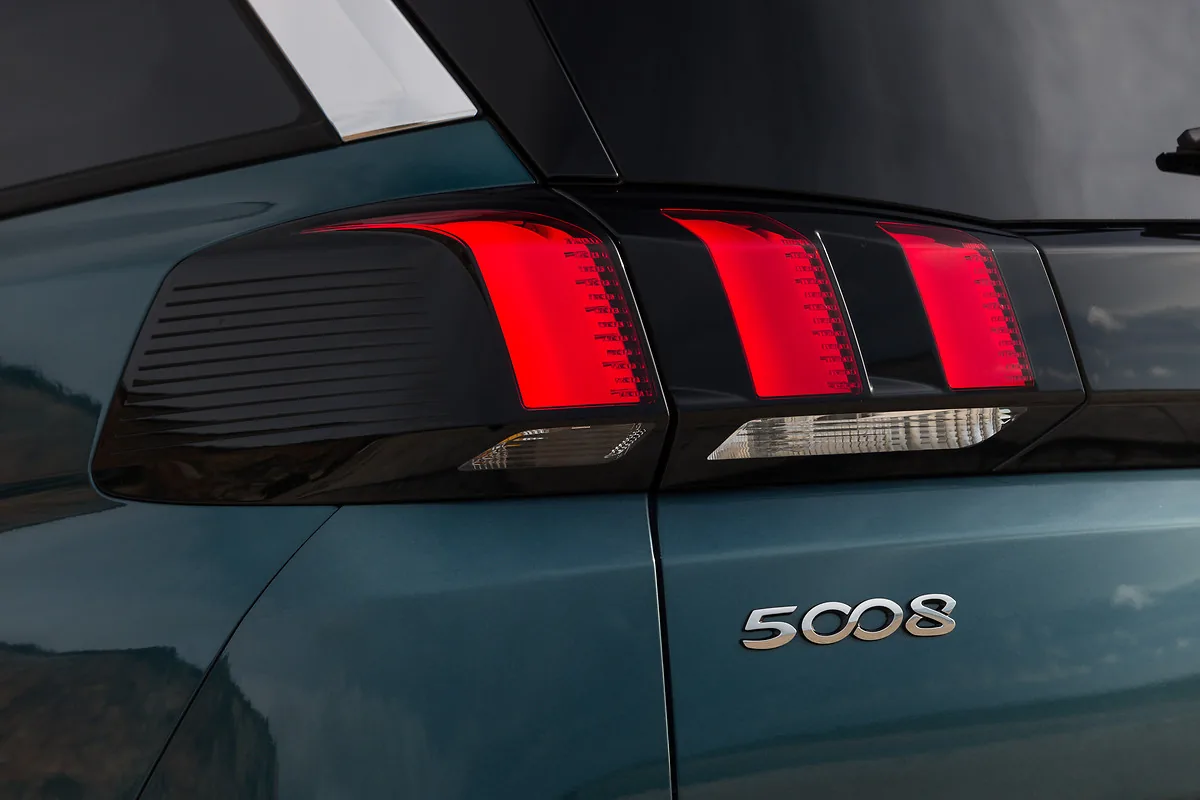 peugeot 5008 analisis