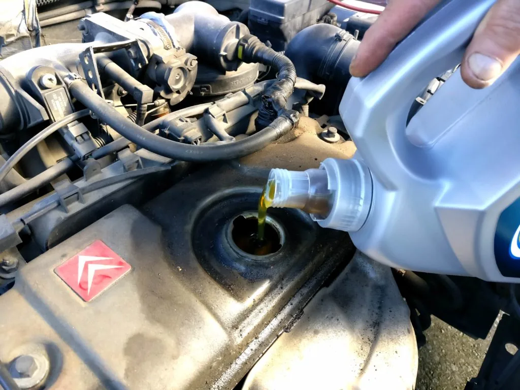 cada cuanto cambiar aceite