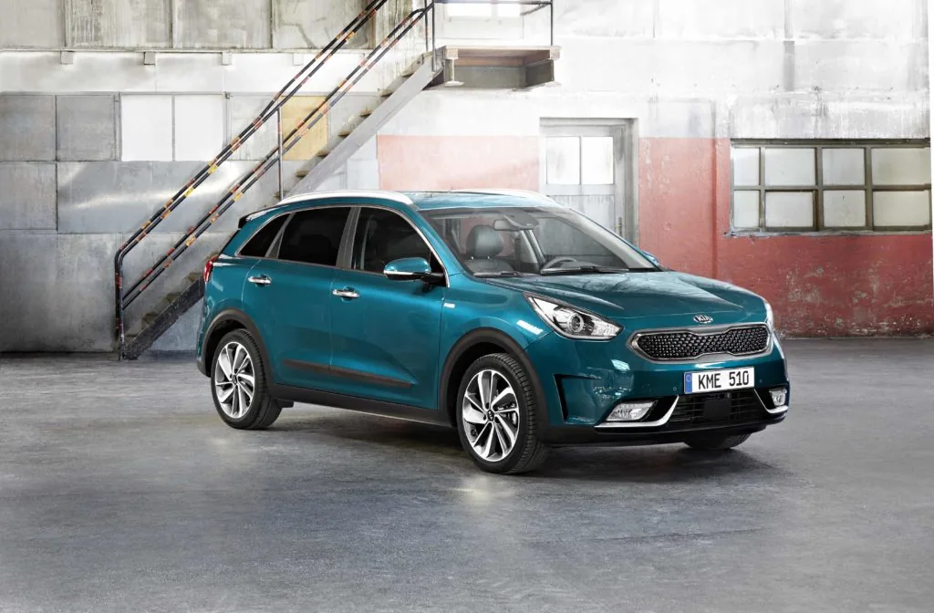 Te explicamos en detalle qué es un coche híbrido que es un vehiculo hibrido