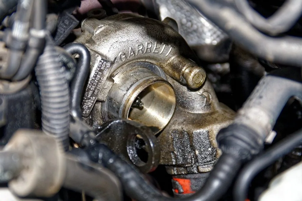 se puede viajar con el turbo roto